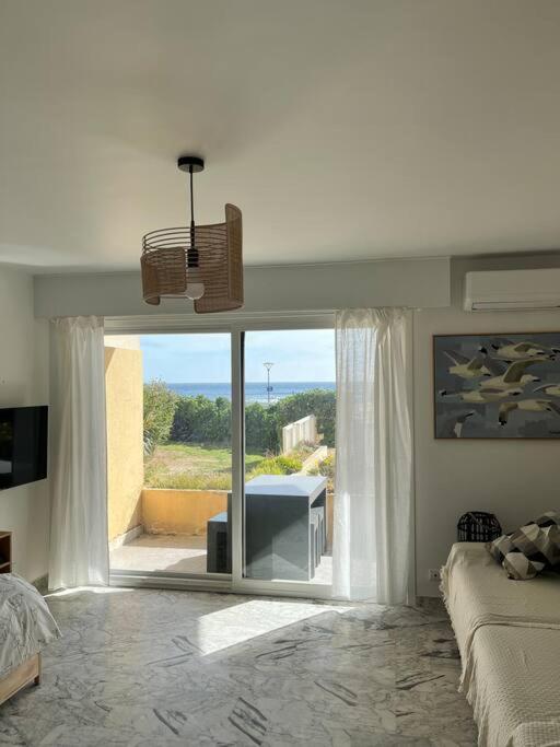 Studio Cosy Avec Terrasse Sur La Plage La Seyne-sur-Mer Eksteriør billede